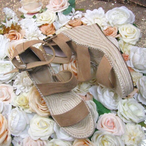 NWT INC wedge espadrilles 8 - Picture 3 of 9